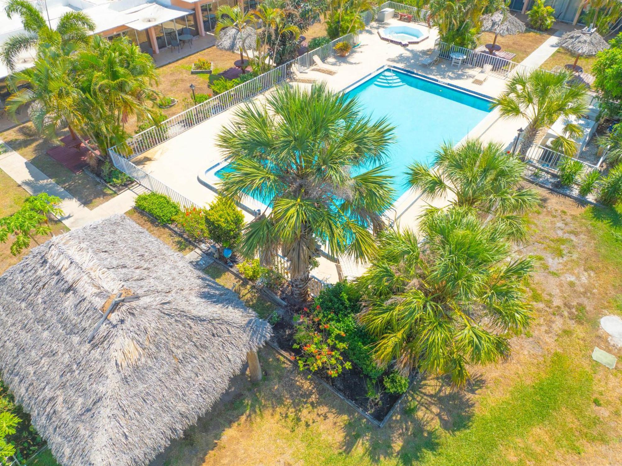 Warm Mineral Springs Motel North Port Exterior foto
