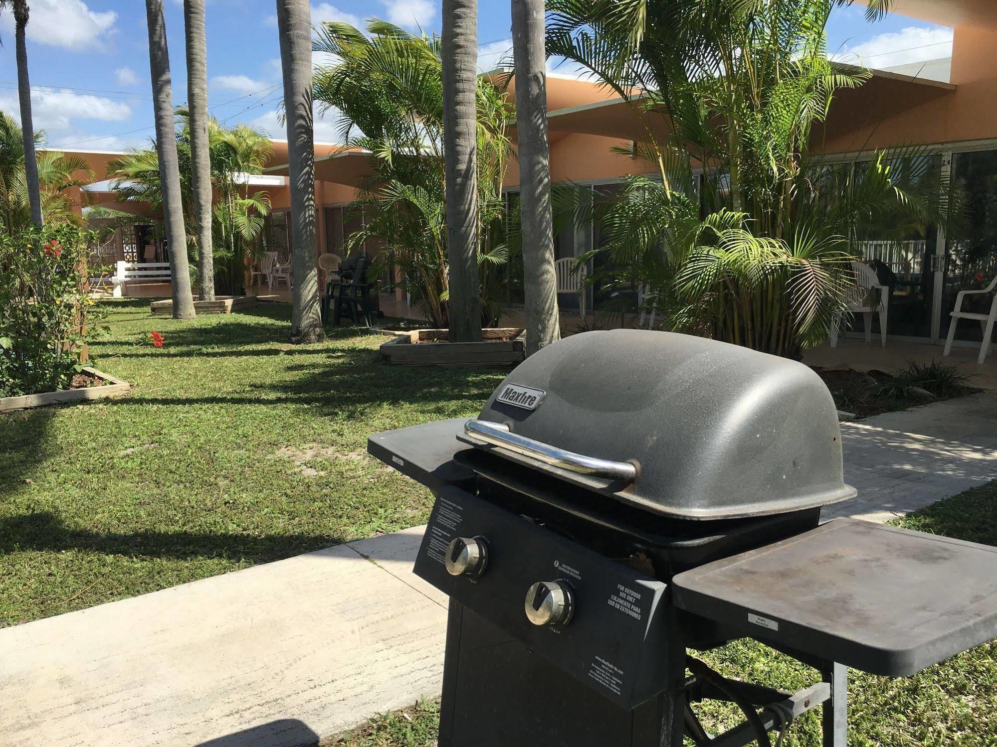 Warm Mineral Springs Motel North Port Exterior foto