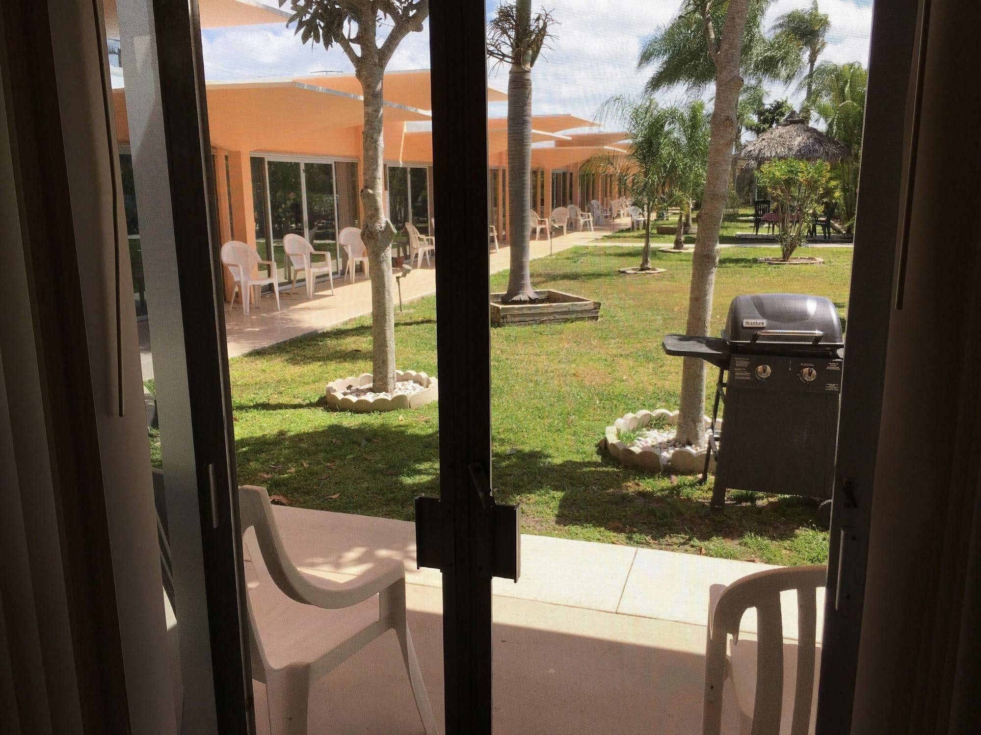 Warm Mineral Springs Motel North Port Exterior foto